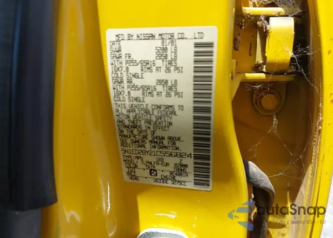 2001 Nissan Xterra Se z USA, uszkodzony, nr VIN 5N1ED28Y21C556824